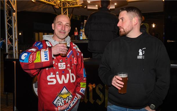 Fans aus Nord und Süd sind voller Vorfreude auf das DEL-Duell der Fischtown Ping...