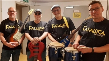 Fatallica reloaded: Nach 17 Jahren hat die Band wieder zusammengefunden, um bei der Jubiläumsfeier des Theater Fatale am 11. Januar aufzutreten. Unser Bild zeigt (von links) Detlef Glückselig, Helmut Dietrich, René Maréchal und Paul Baumann.