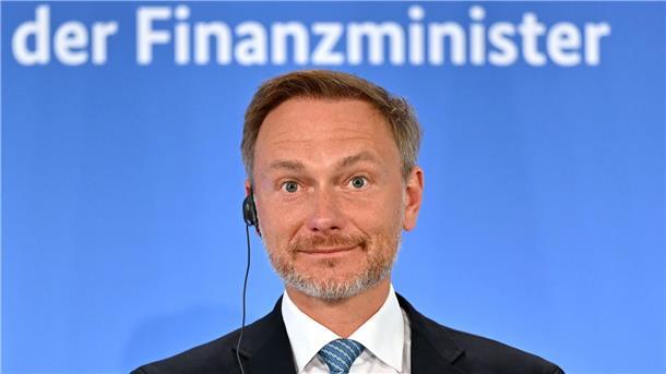 Koalition drohen harte Kämpfe ums Geld FDP-Chef Christian Lindner: Der Staat müsse wieder lernen, mit dem Geld der Bürgerinnen und Bürger auszukommen.