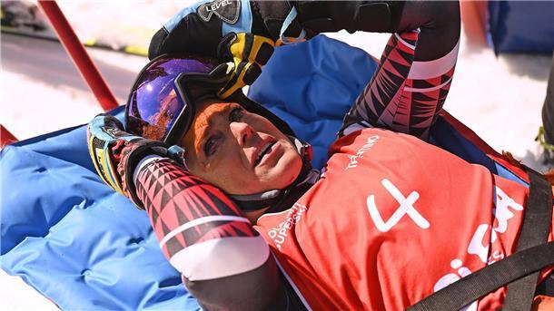 Auch Kreuzbandriss: Brignone-Verletzung noch viel schlimmer Federica Brignone steht die Verzweiflung nach ihrer schweren Verletzung ins Gesicht geschrieben.