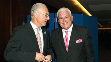 Fedor Radmann hat 2002 eine Provisionszahlung von zehn Millionen Schweizer Franken an den damaligen FIFA-Funktionär Mohamed bin Hammam angebahnt. 