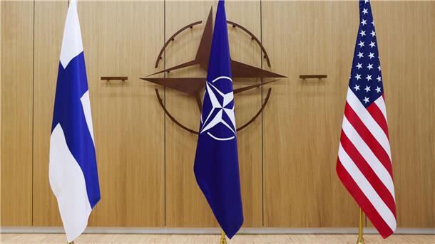 Finnland ist offiziell der Nato beigetreten. Der finnische Außenminister Haavisto überreichte in Brüssel die Beitrittsurkunde seines Landes und schloss damit den Aufnahmeprozess ab.