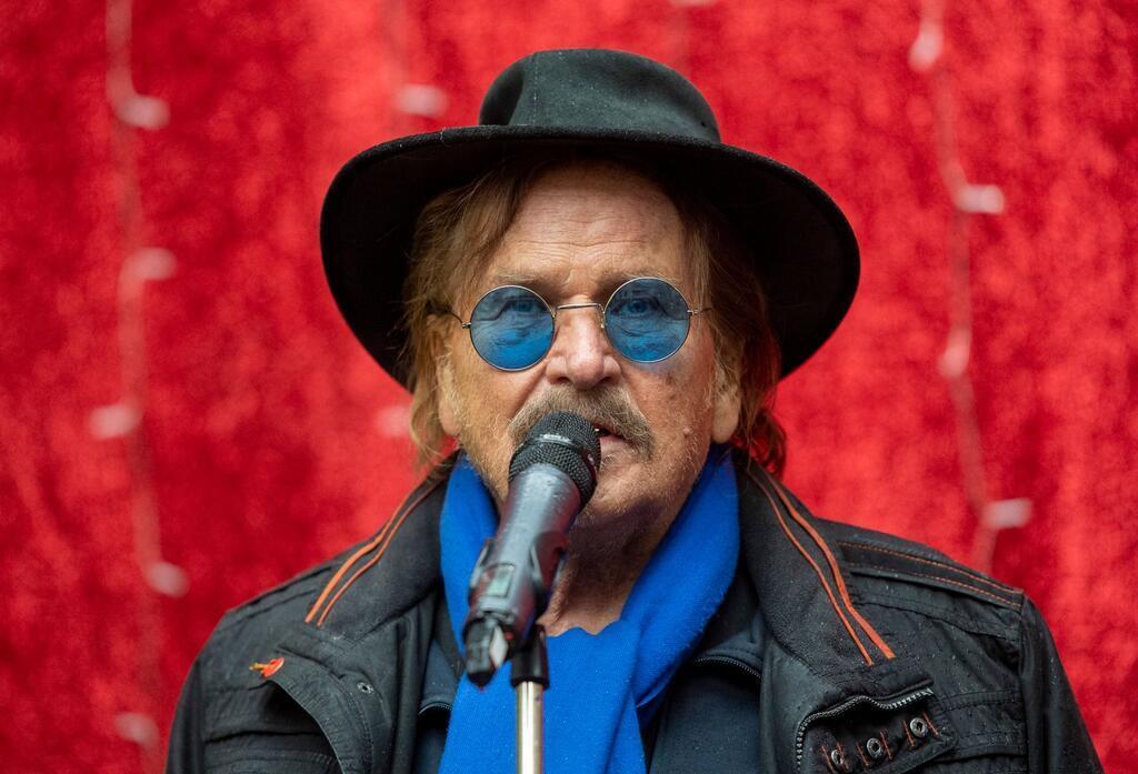 Frank Zander im Dezember 2022 bei einer Weihnachtsaktion für Obdachlose und Bedürftige.