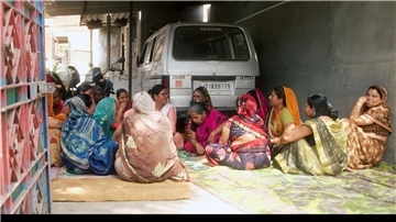 Frauen in Indien: Wie können sie trotz Hitze arbeiten?