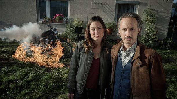 Frederike Bader (Marie Leuenberger) und Ferdinand Zankl (Michael Ostrowksi) sind die Helden der Reihe.