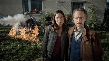 Frederike Bader (Marie Leuenberger) und Ferdinand Zankl (Michael Ostrowksi) sind die Helden der Reihe.