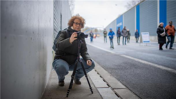 Bremerhaven feiert seinen Hafentunnel: Die schönsten Bilder von der Eröffnung Freizeitfotografin Susanne Länge kam extra aus Bremen, um den Tunnel im Inneren zu sehen.