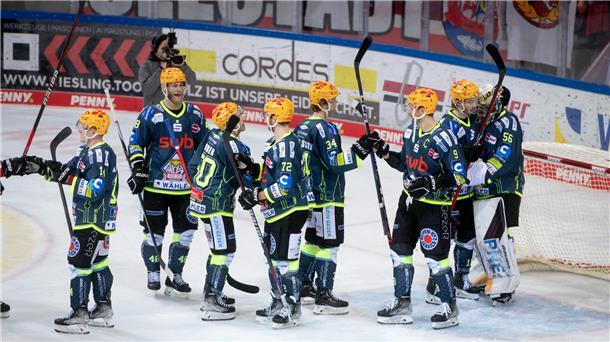 Wenig Gegenwehr: Pinguins fahren deutlichen Sieg ein Freude über den klaren Sieg bei den Fischtown Pinguins.