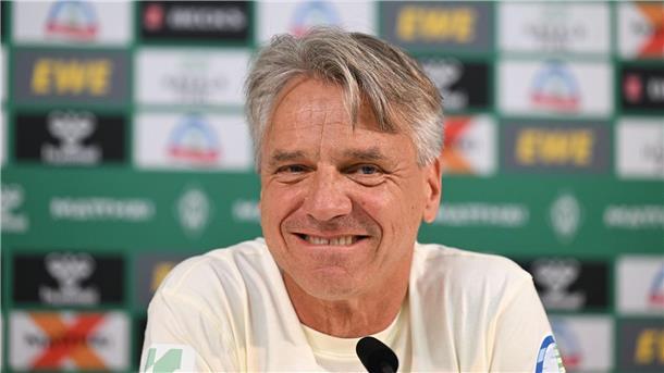 Bundesliga-Spielplan: Werder mit schweren Auftaktgegnern Freut sich über das schwere Auftaktprogramm: Werders neuer Cheftrainer Horst Steffen.