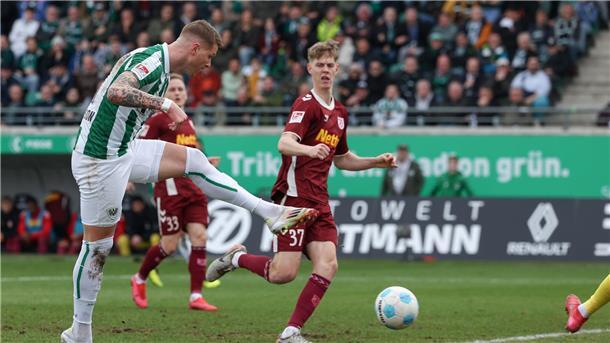 Fridjonsson erzielt das 1:0 für Münster.