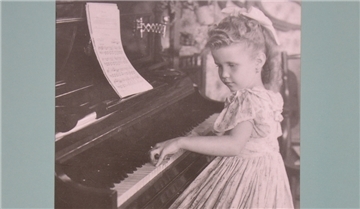 Carla Wolff um 1950 in Kolumbien