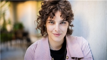 Die Neue bei den „Toten vom Bodensee“: Anna Werner Friedmann Für das deutsche TV-Publikum ist die 33-jährige Anna Werner Friedmann ein völlig frisches Gesicht.
