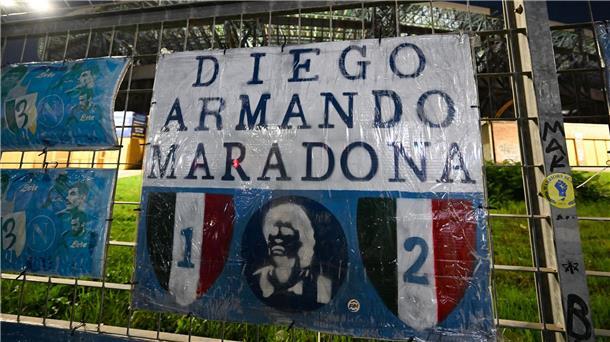 Für die Eintracht geht es am Dienstag im Stadio Diego Armando Maradona um wichtige Punkte in der Champions League.