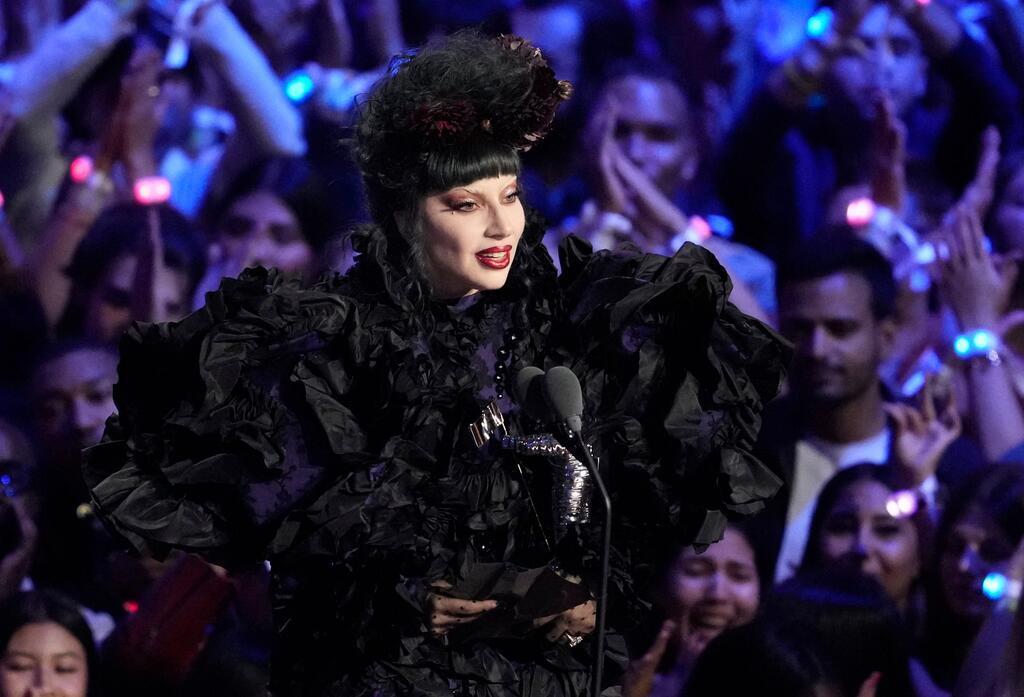 Für Lady Gaga war es ein aufregender Abend: Sie bekam mehrere Preise - und trat danach noch bei einem Konzert auf. 