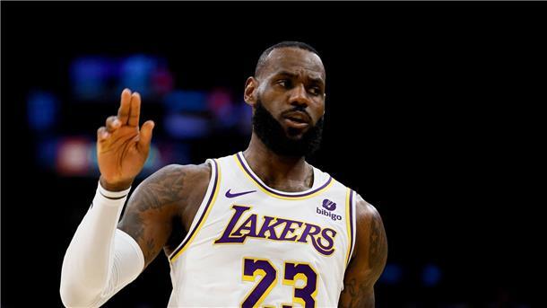 Medien: LeBron James handelt neuen Vertrag mit Lakers aus Für seinen neuen Vertrag in LA verzichtet LeBron James offenbar auf Gehalt.