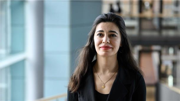 Verurteilter Deutsch-Iraner: Tochter will Deal mit Teheran Gazelle Sharmahd, Tochter des im Iran zum Tode verurteilten Deutsch-Iraners Jamshid Sharmahd.
