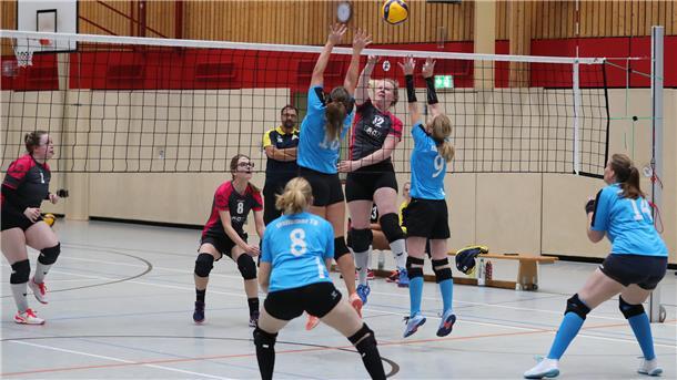 Die Frauenmannschaft des SV Nordenham in der Volleyball-Bezirksklasse gegen den Elsflether TB