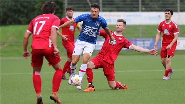 1. FC Nordenham gegen SV Eintracht Wiefelstede in der Fußball-Kreisliga