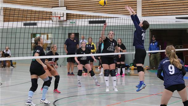 Volleyballspiel der Frauen des SV Nordenham