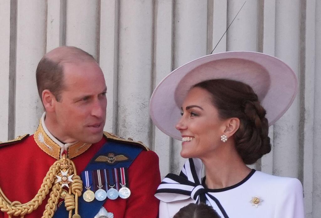 Gemeinsam nehmen Prinz William und Prinzessin Kate an der „Trooping the Colour“-Zeremonie zu Ehren von König Charles Geburtstag teil.