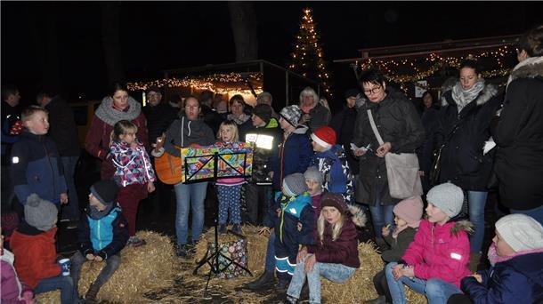 Gemütlich wie vor der Corona-Zeit soll es auf dem Golzwarder Weihnachtsmarkt zugehen. Er findet am 26. November statt.