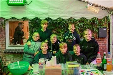 Gemütliche Stimmung und liebevolle Details beim Lichterfest bei Pülschen.