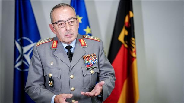Generalinspekteur: Müssen „Drohnen gegen Drohnen einsetzen“ Generalinspekteur Carsten Breuer