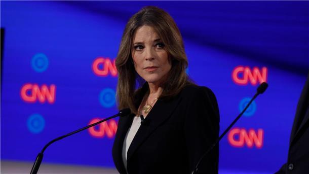 Gerüchten zufolge will die Autorin Marianne Williamson für die US-Präsidentschaft 2024 kandidieren.