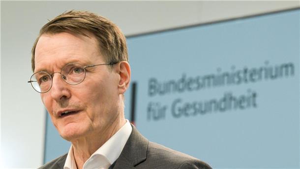 Lauterbach will Klinikreform trotz Differenzen vorantreiben Gesundheitsminister Karl Lauterbach: „Es gibt keine andere Reform.“