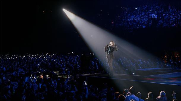 Konzertfilm über Ghost für kurze Zeit in den Kinos Ghost-Frontmann Tobias Forge in seiner Rolle als Papa Emiritus IV bei einem Konzert in Los Angeles 2023.