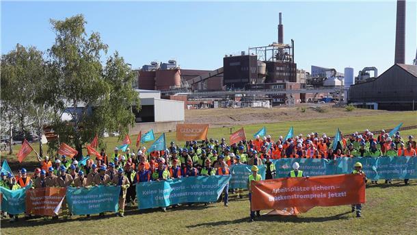 Glencore-Mitarbeiter setzen Statement an Bundesregierung.