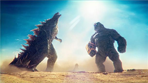 Godzilla und King Kong im Duell: Viel Action, wenig Story Godzilla und Kong (l-r) in einer Szene des Films „Godzilla x Kong: The New Empire“.