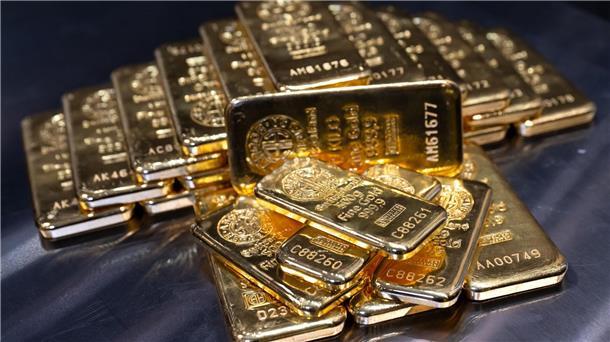 Erstmals 4.000 Dollar: Warum der Goldpreis steigt und steigt Gold gilt bei vielen Investoren als sicherer Hafen in politisch unsicheren Zeiten. (Symbolbild)
