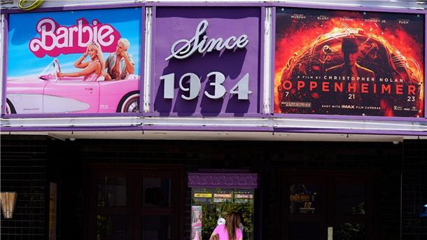 Grelle Satire und düsterer Thriller: „Barbie“ und „Oppenheimer“ haben nicht viel gemeinsam.