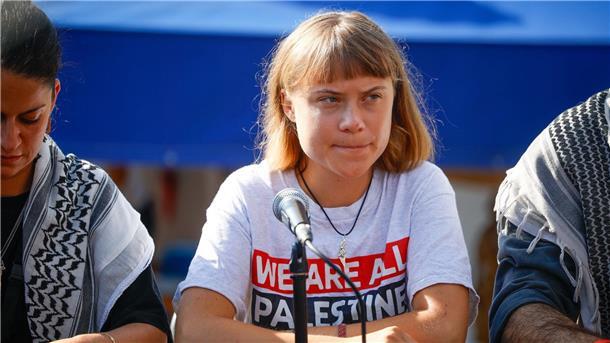 Nach Sturm-Unterbrechung: Gaza-Hilfsflotte wieder auf See Greta Thunberg hat bereits an einem gescheiterten Versuch teilgenommen.