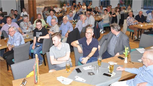 Gute Stimmung bei der Schützengesellschaft zu Bremervörde, deren Mitglieder sich aufs bevorstehende Schützenfest freuen.