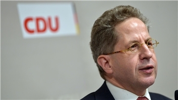 Hans-Georg Maaßen war mal Präsident des Bundesamtes für Verfassungsschutz und auch CDU-Mitglied. Ersteres ist er schon länger nicht mehr, Letzteres seit neuestem.