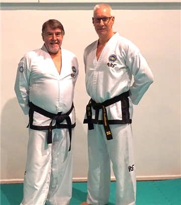 Hans Hortig und Bernd Strahlmann vom  Nordenhamer Budo- und Fitnesscenter Dojang