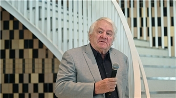 Hasso Plattner, Mitbegründer des IT-Unternehmens SAP und Mäzen, hat eine Leidenschaft für Kunst. In seinem neuen Museum werden auch Werke aus seiner privaten Sammlung ausgestellt.