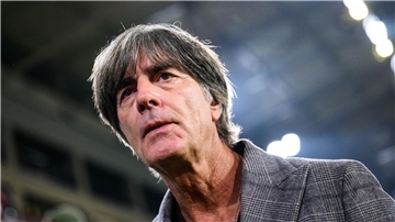 Deutsche Tugenden? Für Löw „Kampfparole“ und falscher Ansatz Hat seine eigene Meinung zu den „deutschen Tugenden“ im Fußball: Joachim Löw (Archivbild)