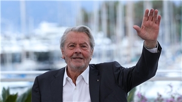 Hat sich von einem Teil seiner Kunstsammlung getrennt: Alain Delon.