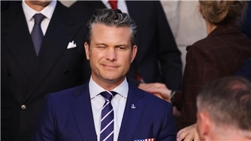 Hegseth hatte Probleme mit seinem Flug. 