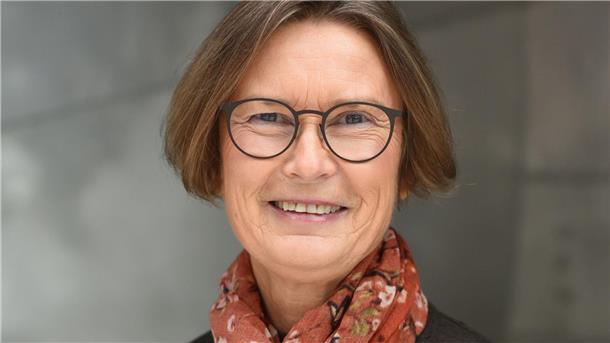 Blutiges Gelage: So feierten die Wikinger zur Weihnachtszeit Helje Kringlebotn Sødal lächelt ist  Professorin an der norwegischen Universität von Agder. (Archivbild)