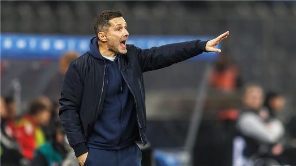Spätes 0:1 bei Hertha: Anfang bleibt mit Düsseldorf sieglos Hertha-Coach Stefan Leitl hatte in Halbzeit eins viel zu meckern.