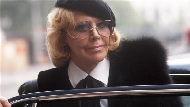 100 Jahre Knef: Kleinkünstler feiern die Diva bereits Hildegard Knef (1925-2002) war eine Legende, hatte Erfolg als Filmstar, Sängerin, Autorin - hier eine Aufnahme der Diva von Anfang der 80er-Jahre.