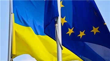 Hilfe für Menschen in der Ukraine soll nicht nur von höchster Ebene kommen. Die Stadt Brake und die Gemeinde Hude streben eine humanitäre Partnerschaft mit einer Gemeinde in der Westukraine an.