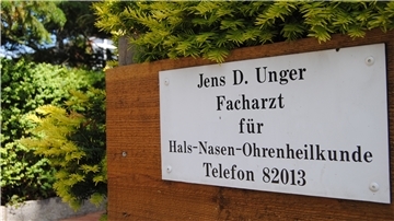 HNO-Arzt Jens Unger schließt seine Praxis in Bremerhaven und geht nach Bremen. Noch ist kein Nachfolger gefunden.