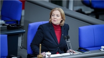 „Ich möchte, dass dieses Parlament die Parität erreicht, also 50:50“: Bundestagspräsidentin Bärbel Bas.