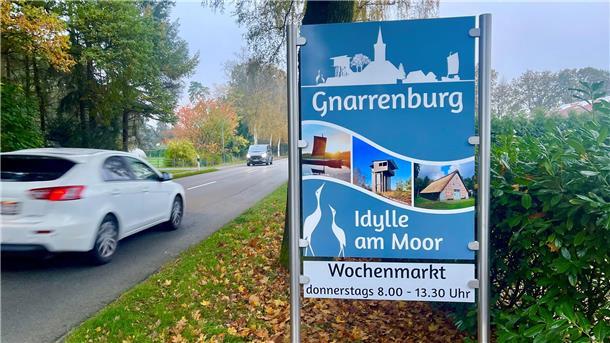 Gemeinde Gnarrenburg: Toxisches Thema Tourismus „Idylle am Moor“ und Stein des Anstoßes in der jüngsten Fachausschusssitzung: Mit diesem Schild wird künftig an den Ortseingängen für die Gemeinde Gnarrenburg geworben.