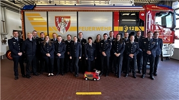 ie Kinder- und Jugendfeuerwehrwarte der Stadt blicken optimistisch und voller Tatendrang in die Zukunft.